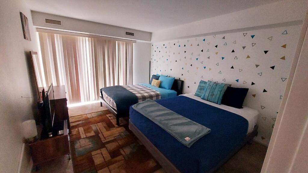Minutes From Strip Apartment Лас Вегас Екстериор снимка